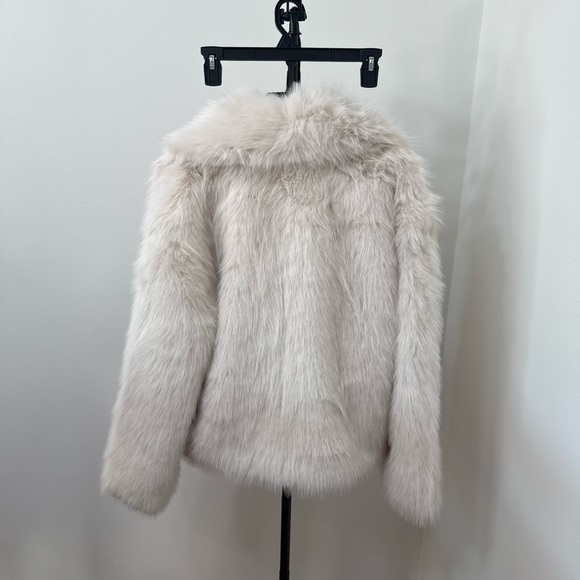 Stradivarius Cream Teddy Jacket - Picture 7 of 7